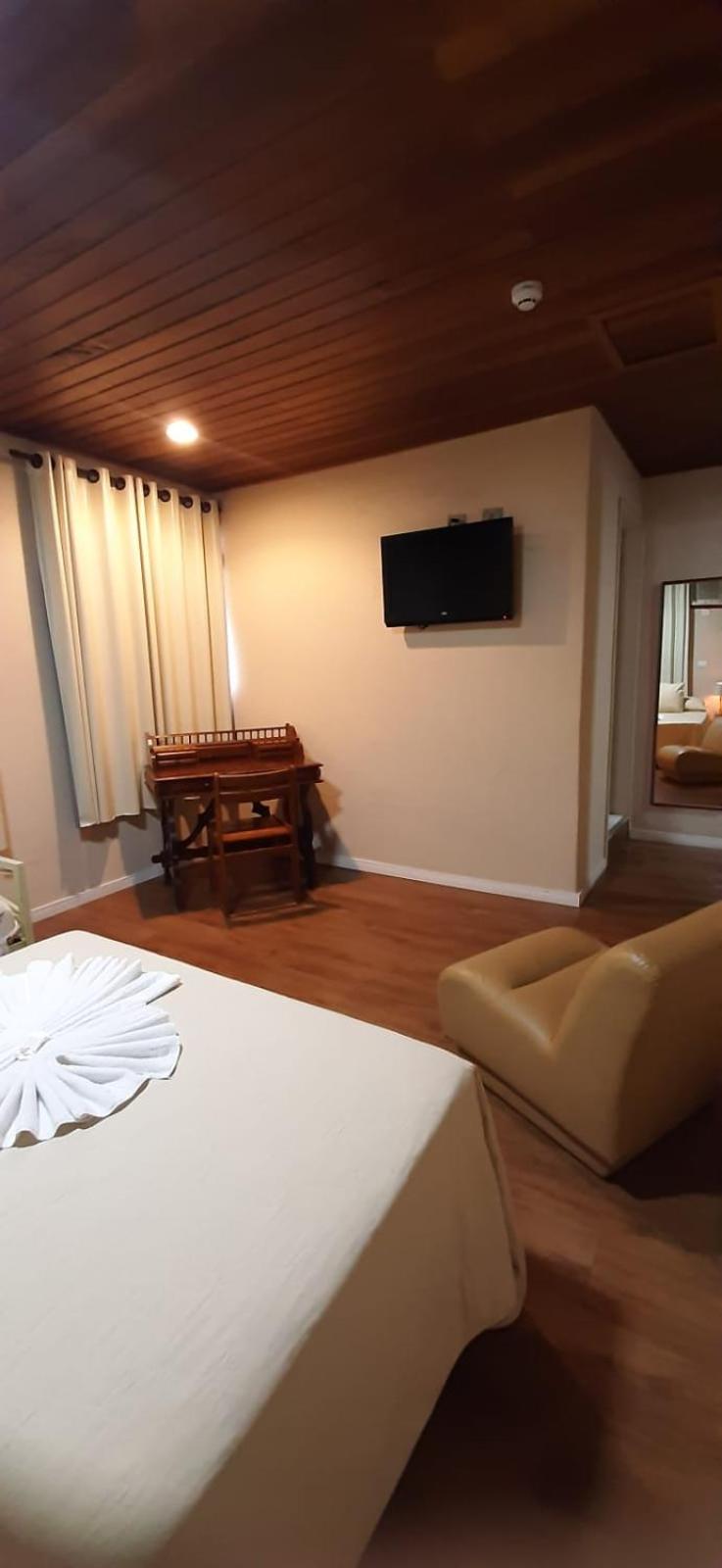 Skalla Hotel Nova Odessa Eksteriør bilde