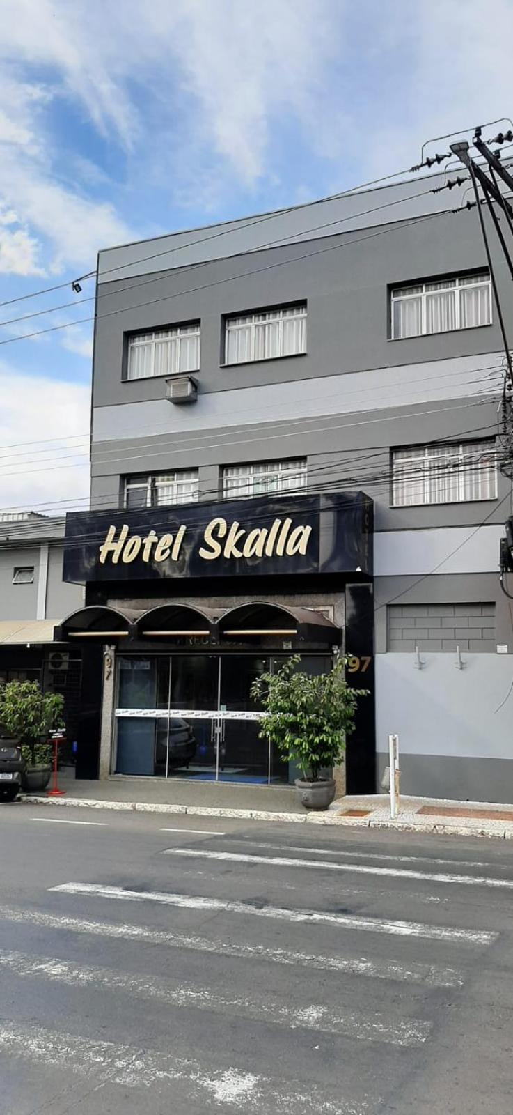Skalla Hotel Nova Odessa Eksteriør bilde